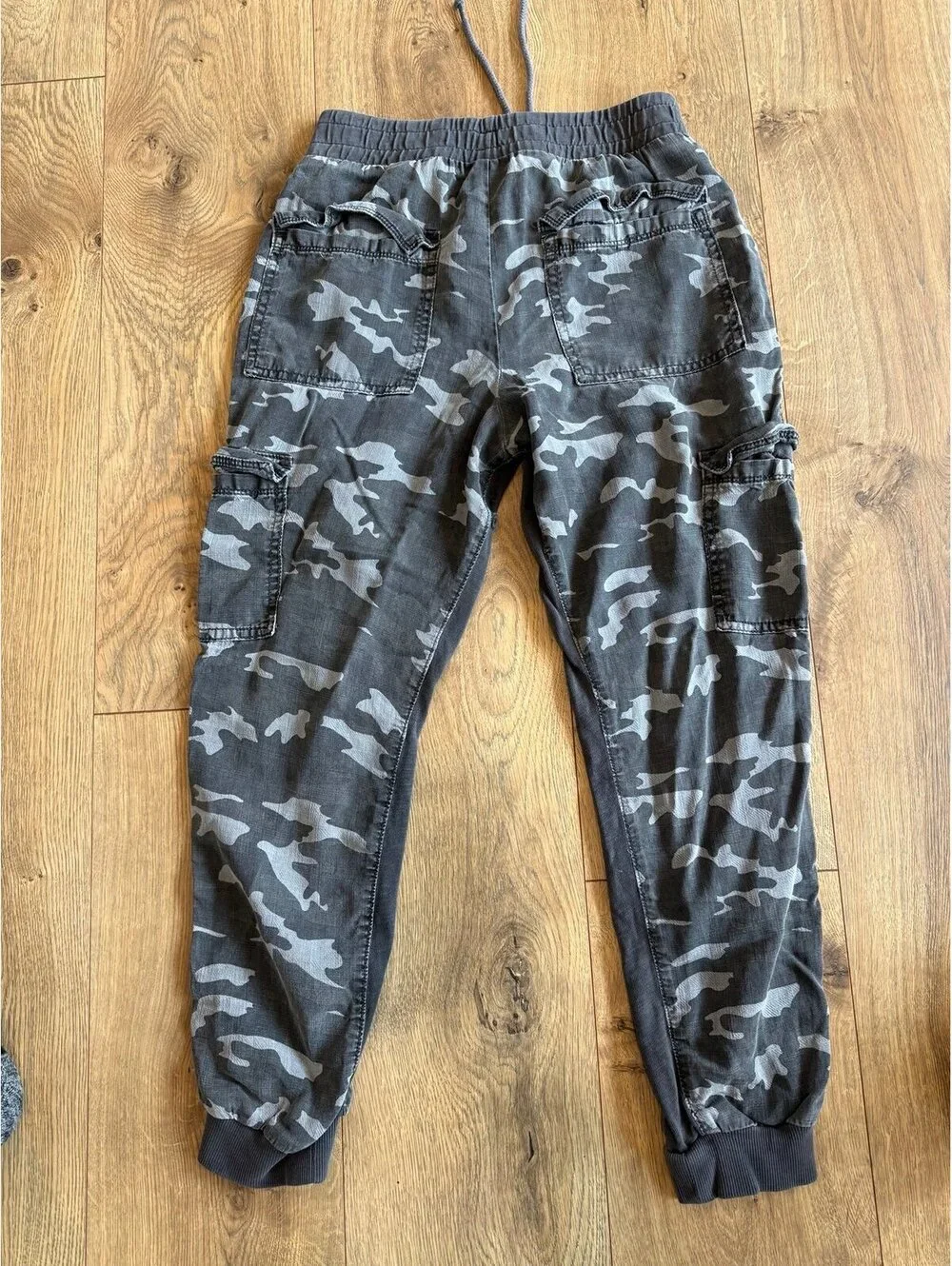 Girls justice camo joggers